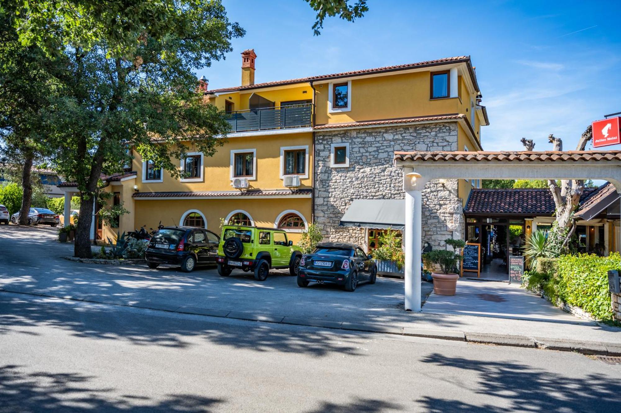 Sonia Rooms Pula Exterior foto